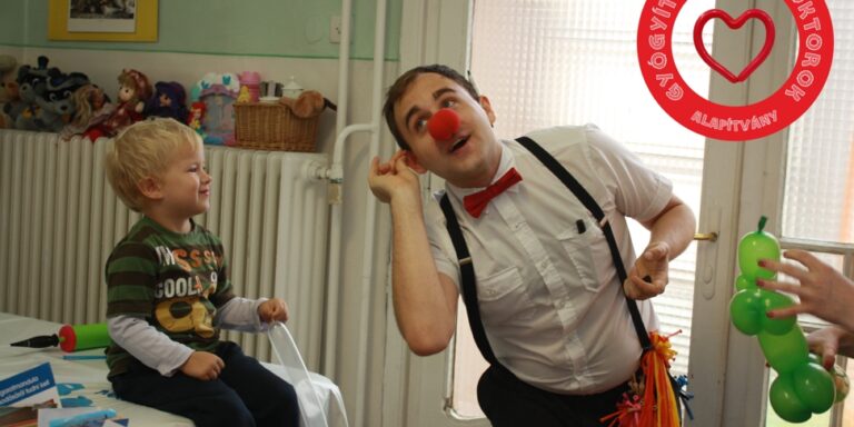 151009_small_06 Gyógyító Bohócdoktorok